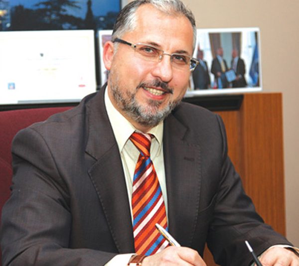 mustafatopcuoglu-baskandanmesaj